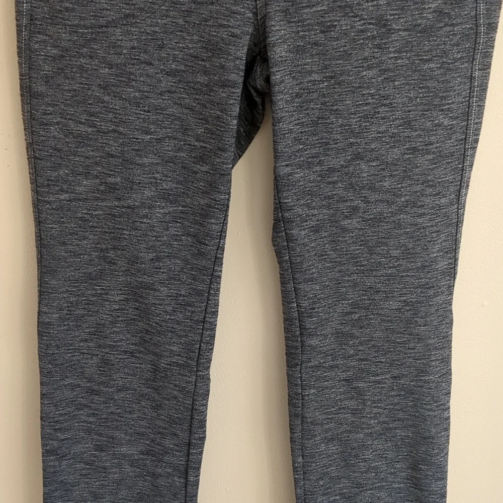 10 Short Kuhl Gray Pull On Style Stretchy Activewear Pants - Picture 4 of 15